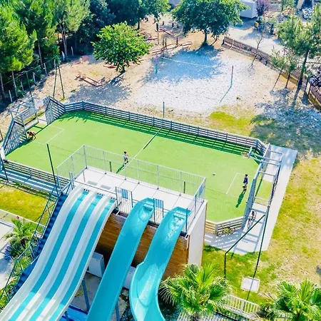 Mh510 2Ch Dont Chambre Parental Et 2Sdb Dans Camping 4 Etoiles Campsite *