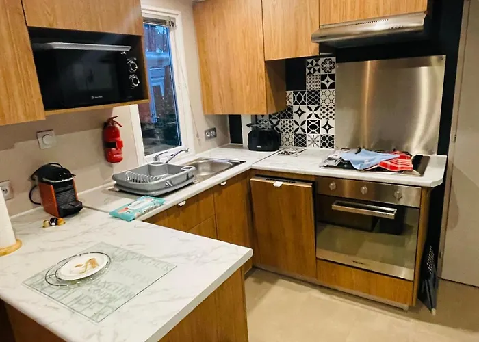 Mh510 2Ch Dont Chambre Parental Et 2Sdb Dans Camping 4 Etoiles *